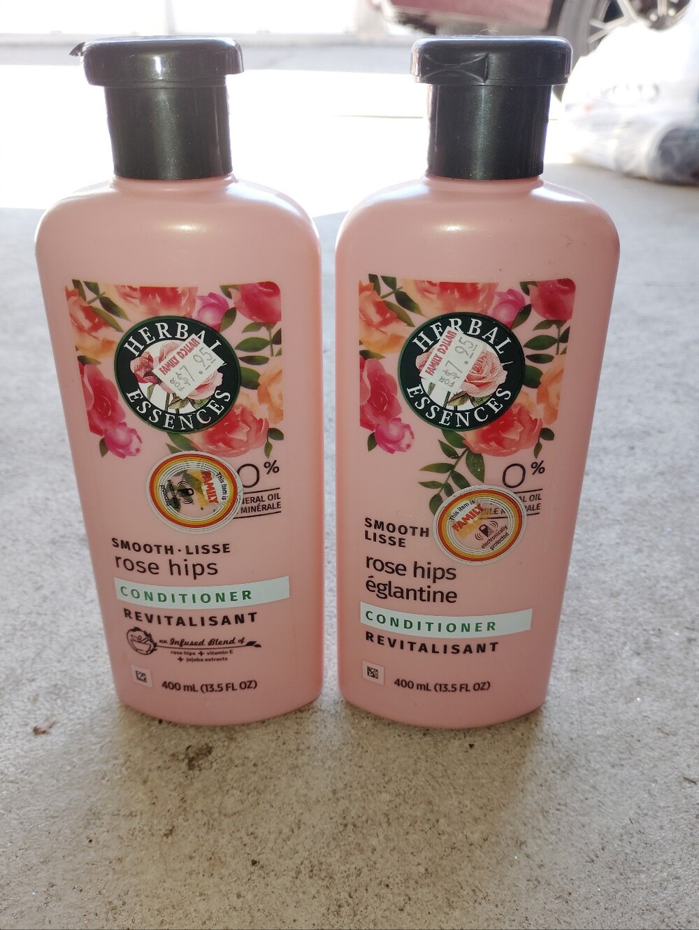 Herbal Essences Rose Hips Conditioner — Smooth Hydration (Pink)